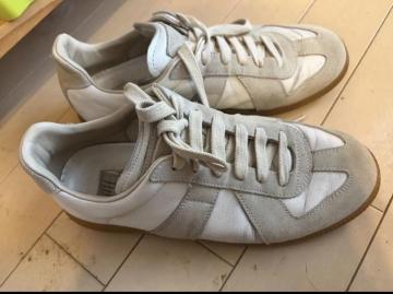 Maison Margiela REPLICA �W���[�}���g���[�i�[ �X�j�[�J�[ 41 �z���C�g/�O���[