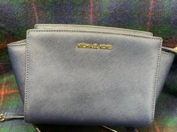 MICHAEL KORS }CPR[X V_[obO zܕt V_[obO