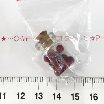 29*クラックガラスビーズ入り ガラスの小瓶 蓋接着なし 20