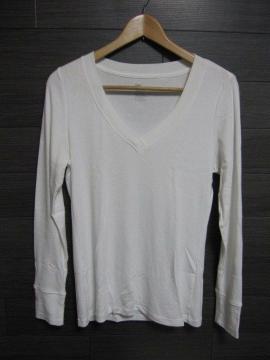 □GAP/ギャップ 深Vネック ロング Tシャツ/ホワイト/タイトシルエット☆新品