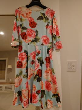 ���F�s���N�ԕ��~�j�����s�[�X�@�M�T�C�Y