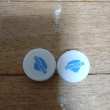 �y�b�g�{�g���̃L���b�v