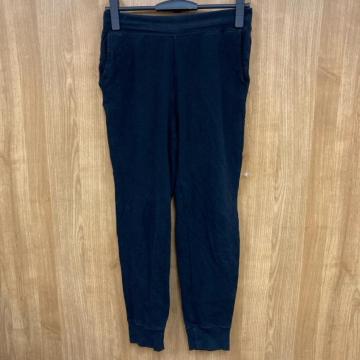 ���� UNIQLO ���j�N�� �E���g���X�g���b�`�X�E�F�b�g�W���K�[�p���c