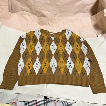 yGU / W[[z  jbgEZ[^[ / M / 300978