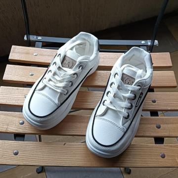 Vi 23cm fB[X Xj[J[ zCg V[Y C [Jbg