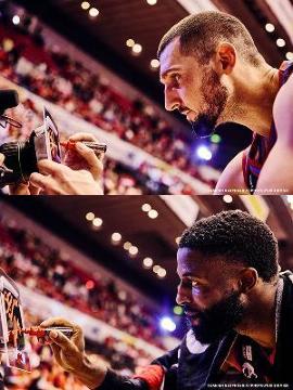 【#00 スティーブ・ザック選手 #2 デイビッド・ヌワバ選手】10/25(土)ヒーロー選手アクリルパネル(直筆サイン入り)