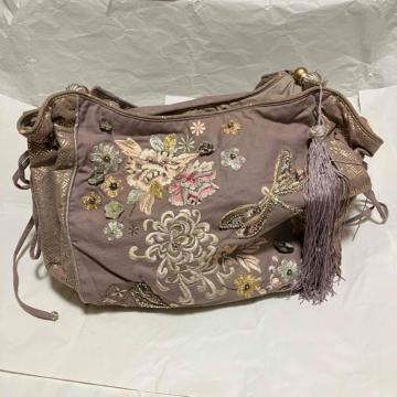 yAccessorize / ANZTCYz nhobO / 489189