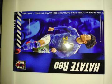 2024 ���{��\�`�[�� �T�b�J�[�J�[�h ����剛�iHATATE REO�j ���M�����[