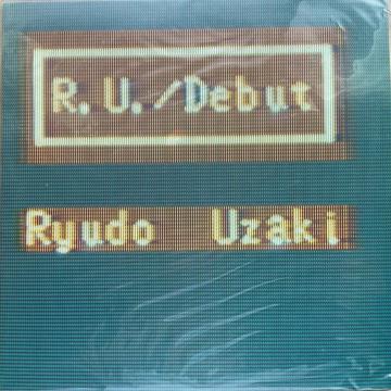 F藳 / Debut