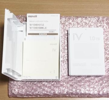 �}�N�Z�� �J�Z�b�g�n�[�h�f�B�X�N �A�C���B 1TB