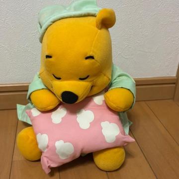 くまのプーさんのぬいぐるみ
