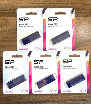 USB[16GB VRp[USB3.0XCh()y5Zbgz