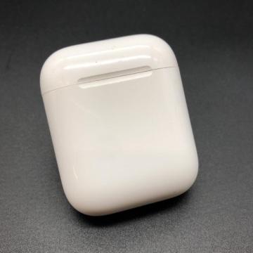   Apple Abv AirPods GA[|bY [dP[X A1602