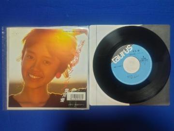 シングルレコード 早見優 '84/3 誘惑光線クラッ 資生堂バスボンシャンプーCM曲