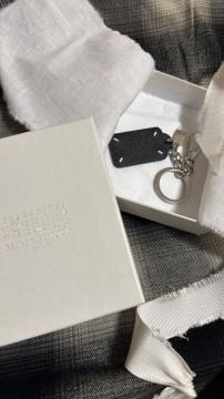 �}���W�F���@�L�[�����O