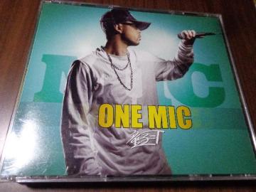 CD  q-TuONE MICv CDABlu-rayADVD 2ő180~