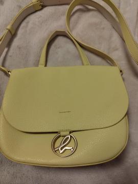 �A�j�G�X�x�[�@�V�����_�[�o�b�N