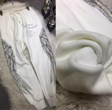 Nс@LLCXg[@Vg̉H@g[i[pc@zCg@傫TCY