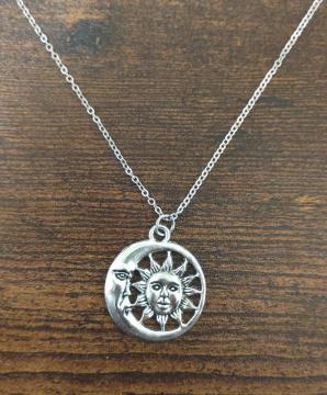 ���z���� �l�b�N���X �����Y ���f�B�[�X