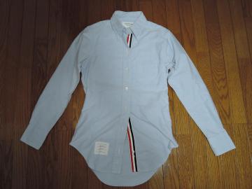 THOM BROWNE guE gR[ C pCsOVc Vc 0u[ SHIRTS{^_EVc