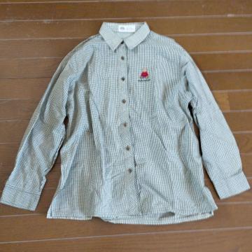WHITE ITARIYARD fB[XVc@F@i O[n