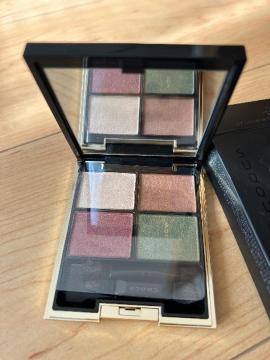 ���i�@�@SUQQU�f�U�C�j���O�@�J���[�@�A�C�Y14