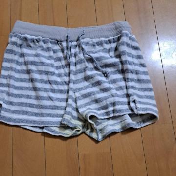 ホットパンツ