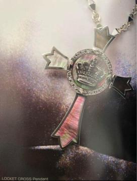 �V�i��JUSTIN DAVIS��LOCKET CROSS PENDANT���N���E���N���X�y���_���g���p�Ձ�