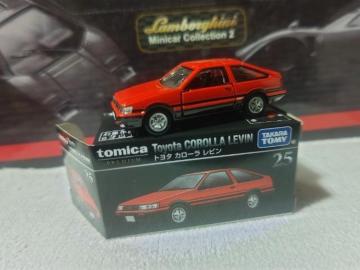 トミカプレミアム AE86 レビン カローラ