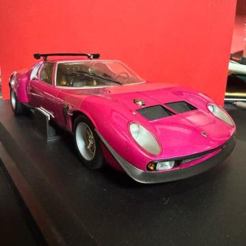 Wi  1/18 {M[j CI^ SVR