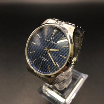 ���� MARIO VALENTINO �r���v M015