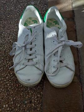 adidas  �X�^���E�X�~�X  �Q�R.�Tcm  �X�j�[�J�[  ���U�[