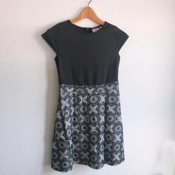 ◆miss Leona BY Leona Edmiston◆新品!!切替ミニワンピース★ブラックSサイズ♪