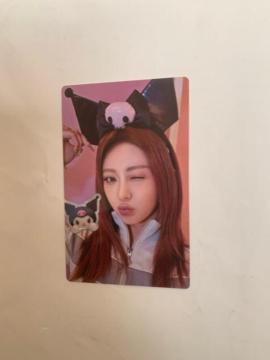 LeSserafim �����W���@�����g���J�@DIFFERENT �N���~