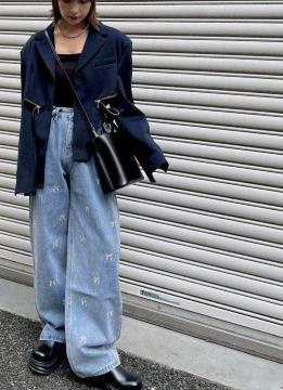 HELM�f�j�����t�����[�h�J�̏{�f�U�C���f�j��