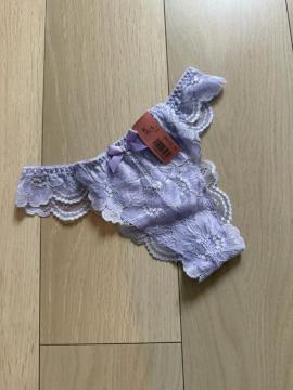 �p�Օi���A�G���t�B�[��