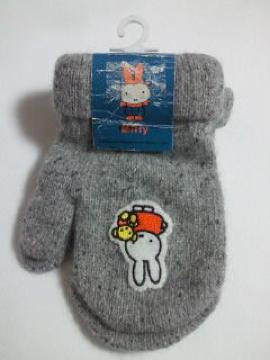 Miffy Я̨ 2w  ۰ ڰ