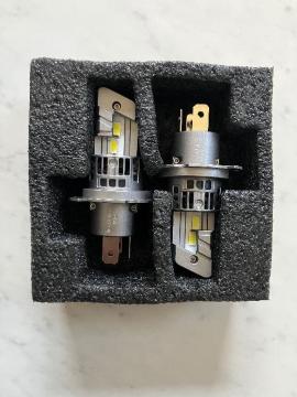 LED H4 �w�b�h���C�g�o���u