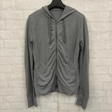  UNIQLO jN GAYUVJbgbVp[J