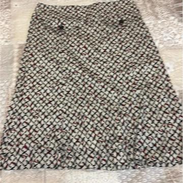 �o�[�o���[�@�X�J�[�g