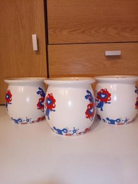 �~���N�~���N