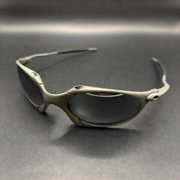 ���� OAKLEY �I�[�N���[ �T���O���X X-METAL ROMEO