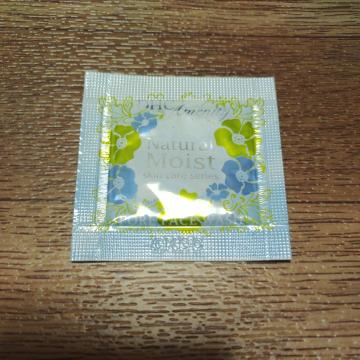 DHC �|�A�i �E�H�b�V�� ��痿 �T���v��