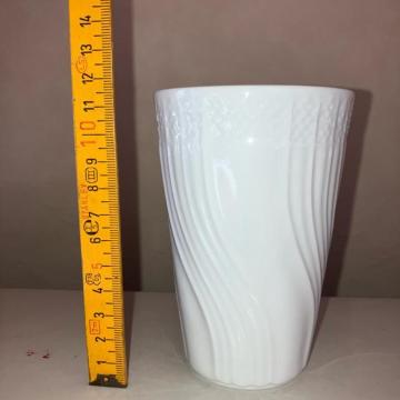 `[hWm@Jbv@OX@R[q[}O@}OJbv@^u[