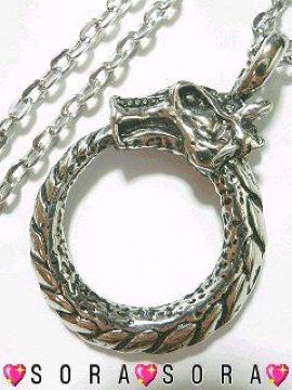 【プラチナ】ドラゴンリングネックレス 箱付