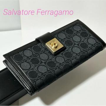 Salvatore Ferragamo �t�F���K�� �K���`�[�j �L�����o�X ���U�[ ��܂� �����z �E�H���b�g �u���b�N