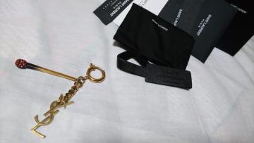 K T[p YSL ACRNXS~A[C `[L[O L[z_[ S[h~ԃXg[ tL