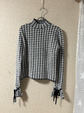 新品michell Macaron★レーヨン混袖リボン付きふわふわニット