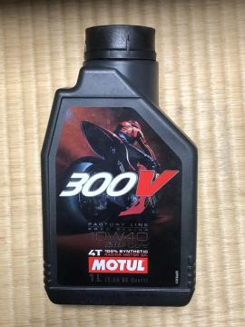 �V�i�IMOTUL�@���`���[���@300V 4T 10W40 �o�C�N�p�G���W���I�C�� 100%���w���� 1L