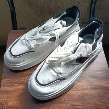 �V�i 26cm �����Y �X�j�[�J�[ �z���C�g �V���[�Y �C �j�����p ���f�B�[�X